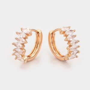 Alternative view of Avelynne gold filled fülbevaló